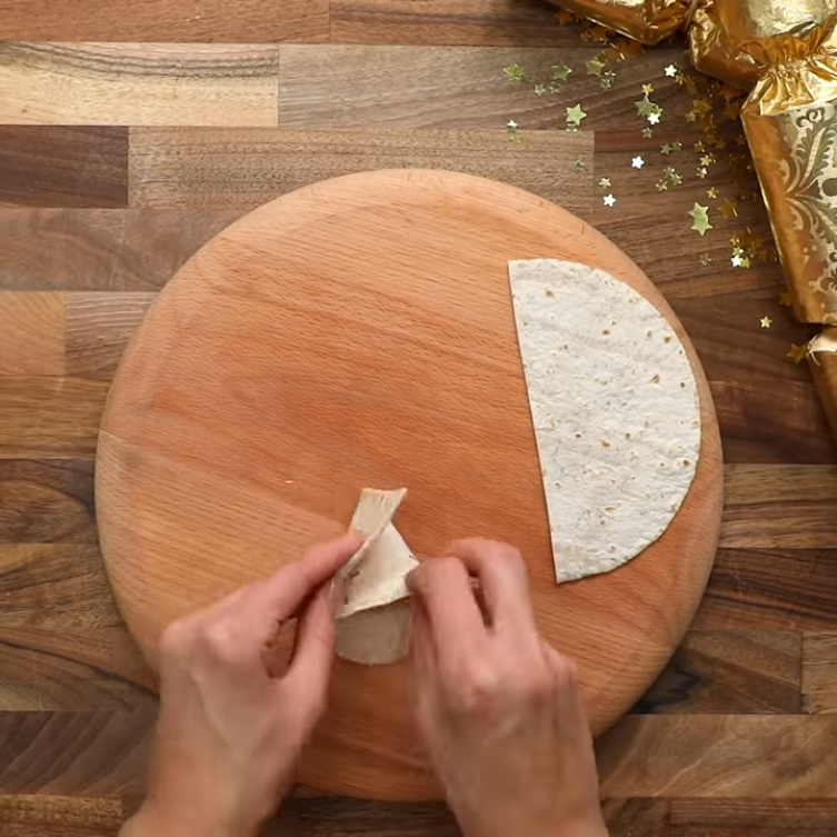 Pravljenje kupe od tortilje.png