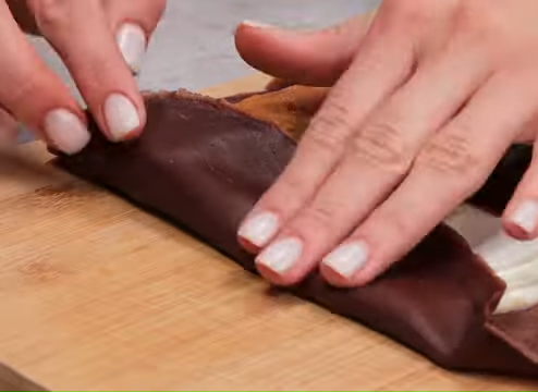 Tiramisu palačinke slaganje