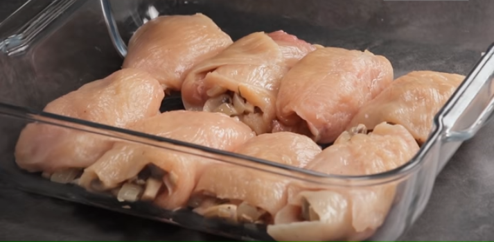 Francuska piletina, ređanje u tepsiju