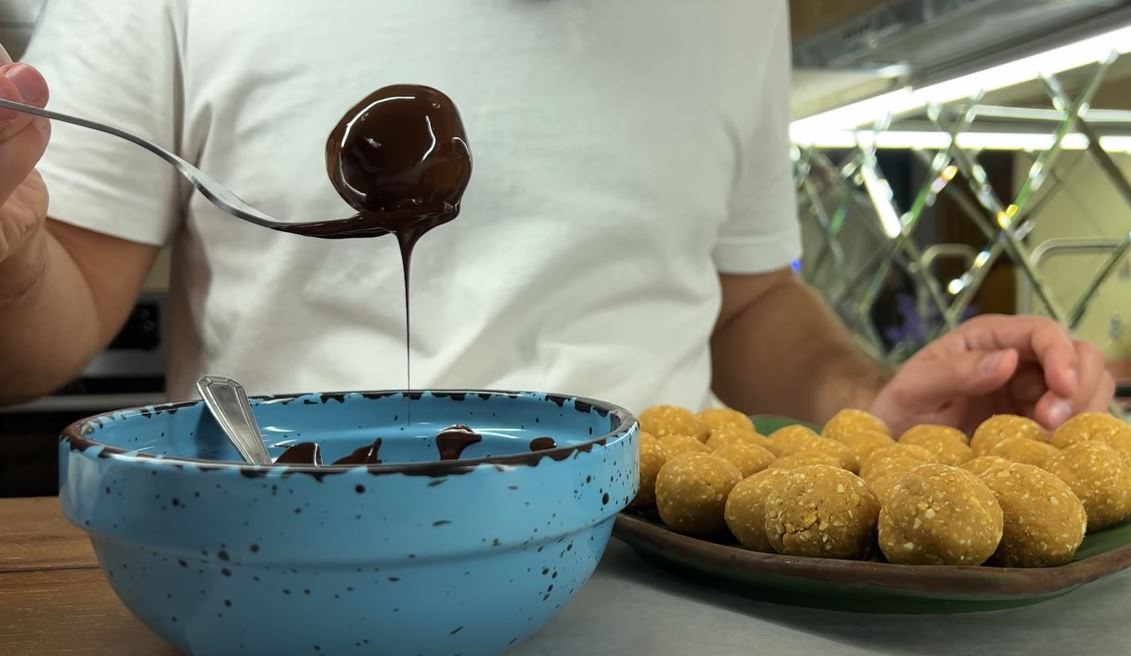 Kikiriki kuglice sa čokoladom