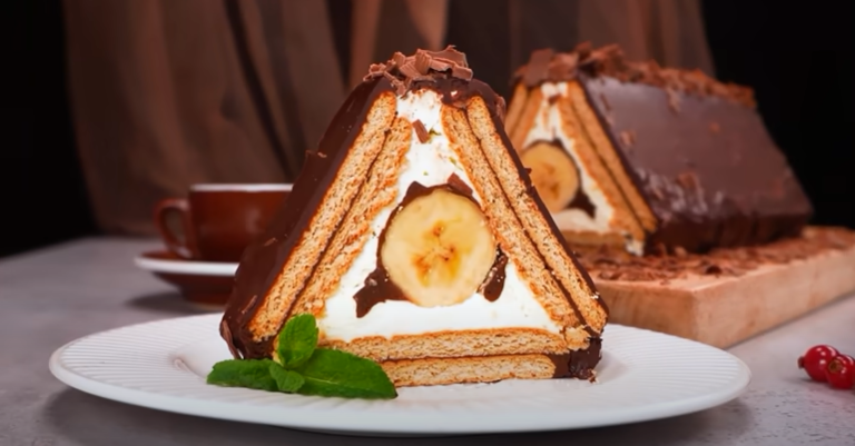 Kolač sa keksom i bananama koji se ne peče