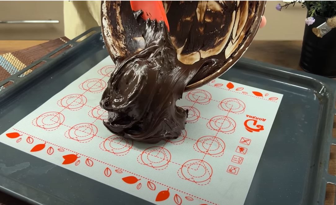 Kolač sa malinama bez brašna i šećera