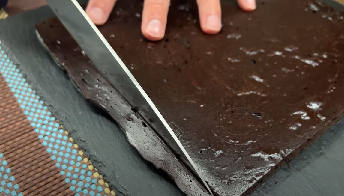 Kolač sa malinama bez brašna i šećera