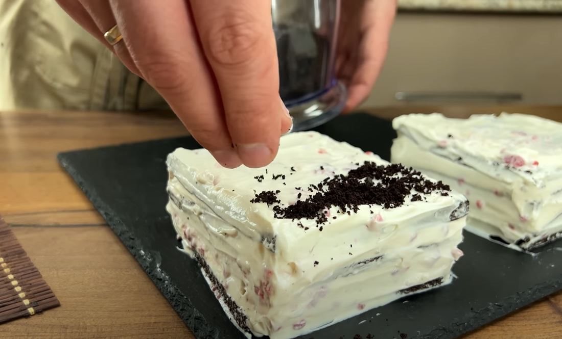 Kolač sa malinama bez brašna i šećera