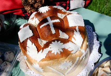 ZA NEISKUSNE DOMACICE: Slavski kolac detaljno objasnjen (VIDEO).jpeg