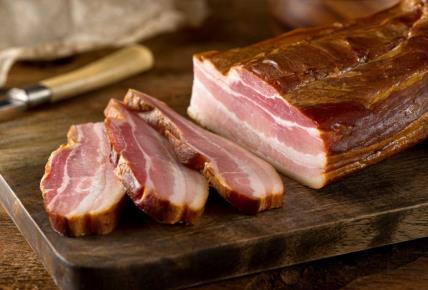 Da li slanina šteti vašem zdravlju ili je možete jesti u umerenim količinama? Saznajte i kako sve možete da je pripremite