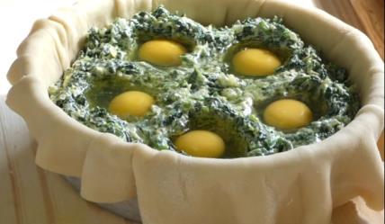 ITALIJANSKA TRADICIONALNA USKRŠNJA PITA: Isprobajte i vi recept za ukusno testo filovano spanaćem, rikotom i jajima koje će upotpuniti vašu svačanu trpezu