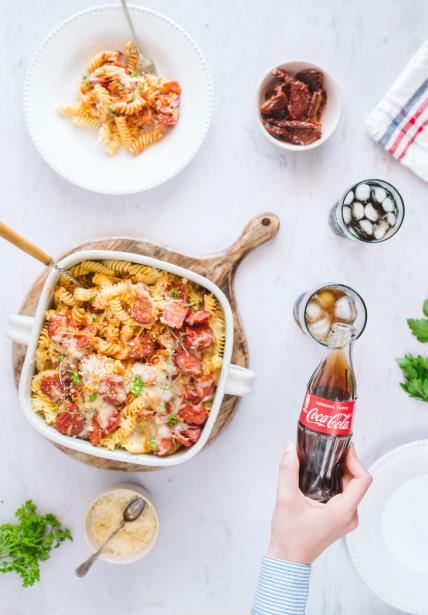 Taste the world from your kitchen: Španska pasta sa Chorizo kobasicama i paradajzom