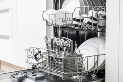 Kako se koristi mašina za sudove
