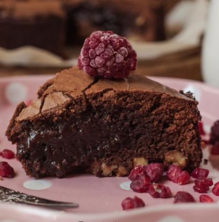 Brauni sa koricom od oraha