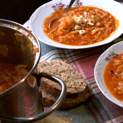 Kuvani kupus sa noklicama