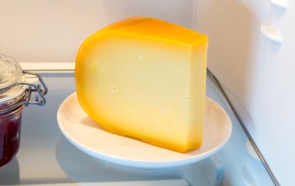 Kako da sir duže traje