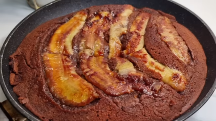 Recept za kolač sa prženim bananama.png