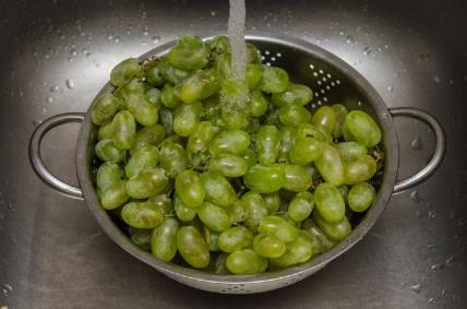 Kako da operem grožđe od pesticida