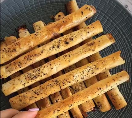 Grisine sa mocarelom