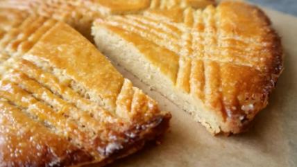 Tradicionalni francuski breton kolač sa puterom recept.jpg