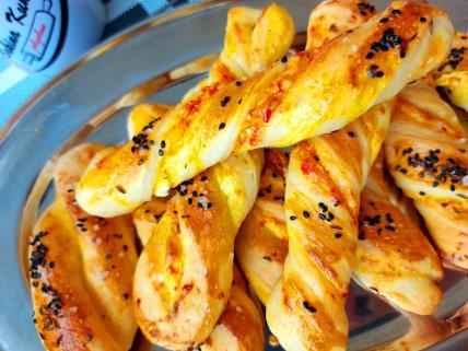 Slani štapići punjeni sirom recept.jpg