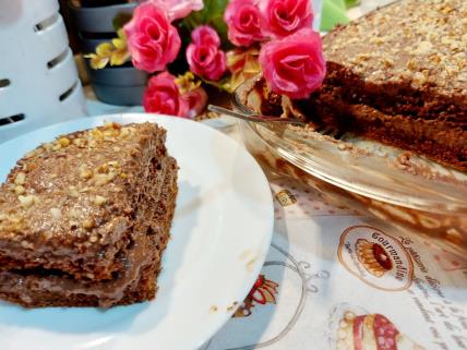 čokoladni preliveni kolač.jpg