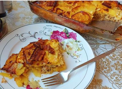 musaka sa slaninom.jpg