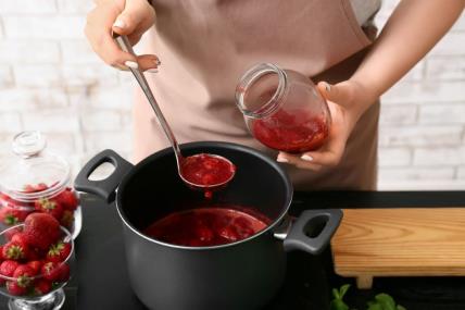 Trikovi za domaći džem od jagoda