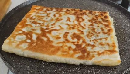 Turski recept za burek sa mesom od domaćih kora