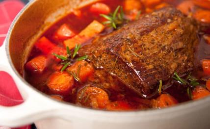 Teletina iz rerne - hajdučka tepsija