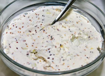 Susam salata sa šunkom