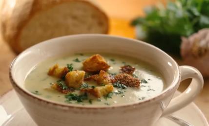 Čorba od 3 vrste luka i krompira