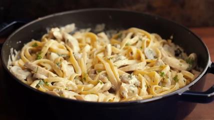 Alfredo pasta
