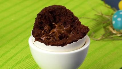 Uskršnji lava kolač