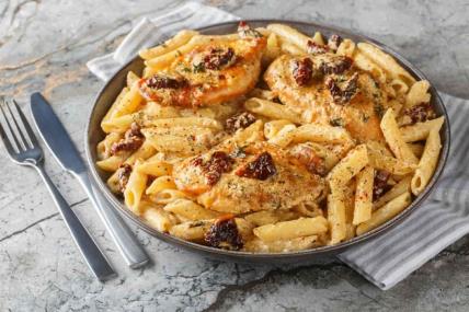 Makarone Oženi me 2429091133.jpg