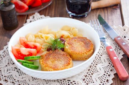 šnicle od šargarepe i leblebija