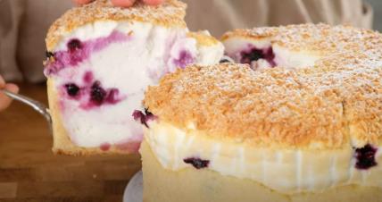 Jogurt torta sa borovnicama