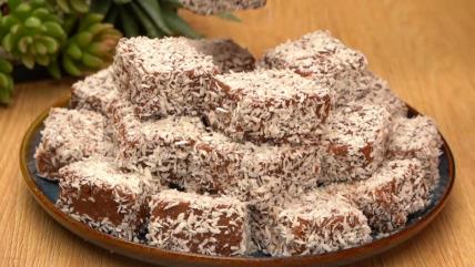 Čoko kocke sa grizom i kokosom