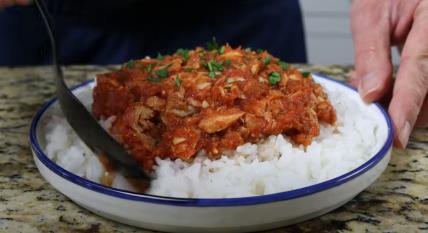 Mediteranski pilav sa tunjevinom