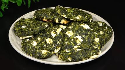 Pečene pljeskavice od tikvica sa spanaćem i feta sirom