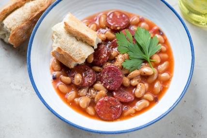 Ručak za 1000 dinara pasulj sa kobasicom