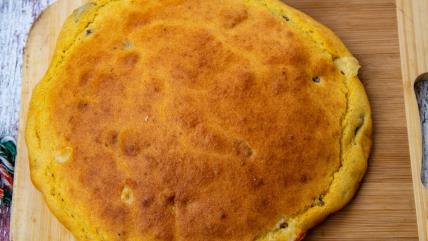 Starinska proja na drvenoj dasci