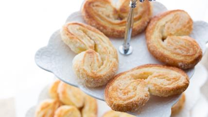 Palmiers, francuski kolači od lisnatog testa i šećera