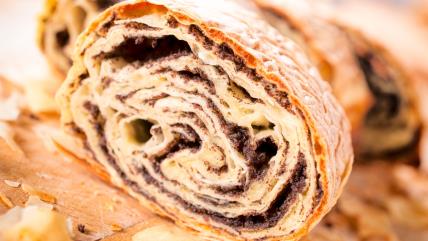 Parče štrudle sa makom od gotovih kora