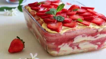 Tiramisu sa jagodama