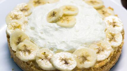Karipska torta sa bananama na tanjiru