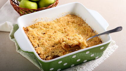 Recept za krambl kolač sa jabukama i plazmom