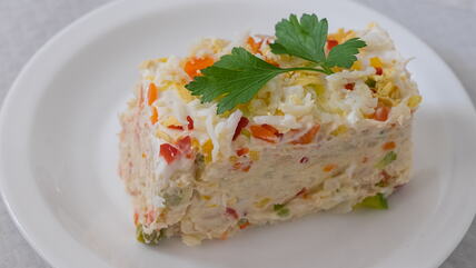 Recept za pihtije sa jogurtom i šunkom