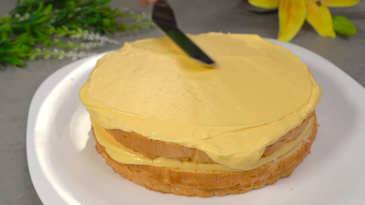 Bela torta sa kokosm