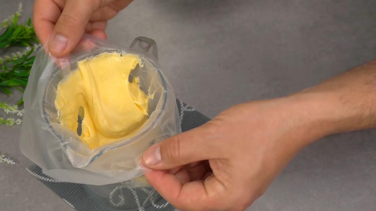 Bela torta sa kokosm