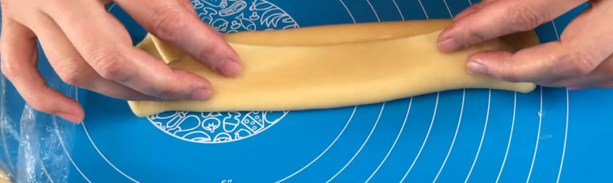 Kako se pune i rolaju kiflice