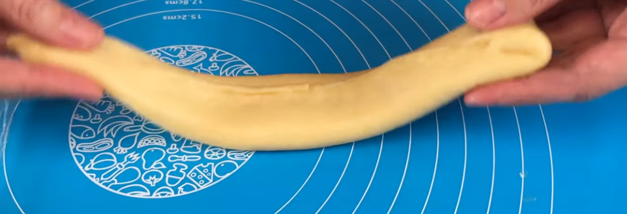 Kako se pune i rolaju kiflice