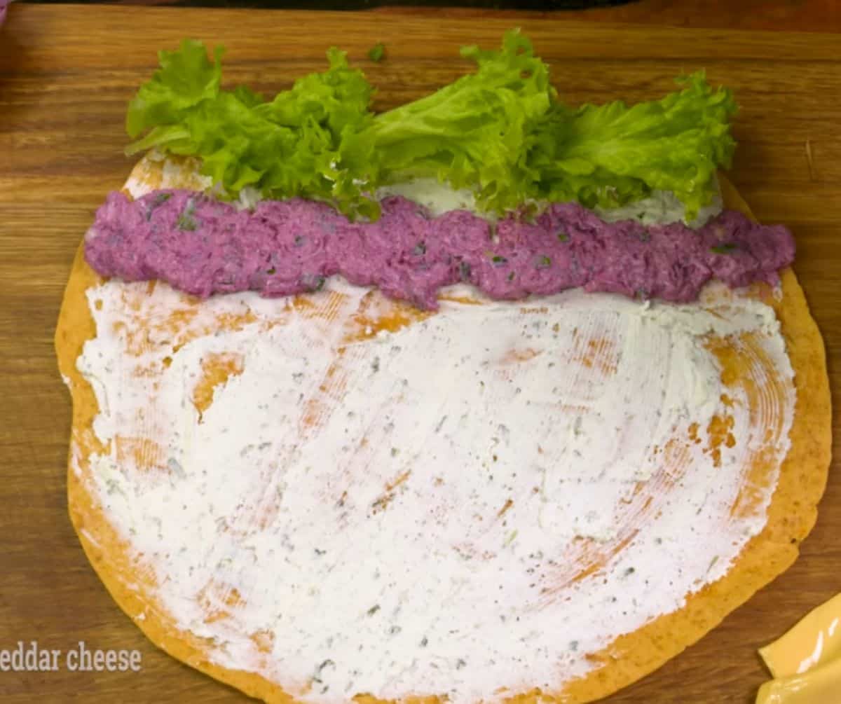 Kako se pravi slani rolat sa cveklom i sirom