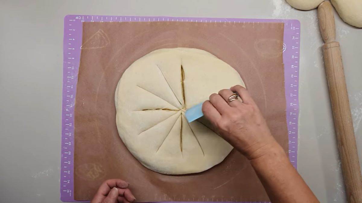 Kako se pravi posni slavski kolač za Svetog Nikolu - recept za početnike 